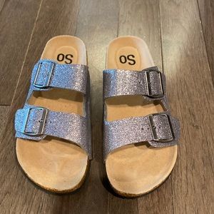 NWOT- SO Sandals